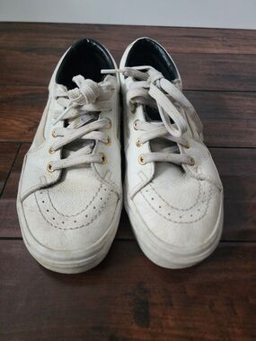 Vans White Low-Top Leather Sneakers with Gold Eyelets Old Skool